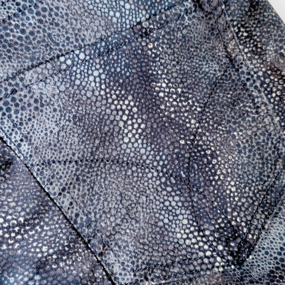 Calvin Klein Jeans Blue Python Print High-Rise Skinny JeansWhy this title works: - Picture 8 of 10